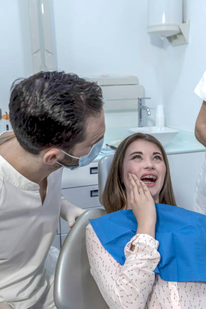 Best Emergency Tooth Extraction in Ashland, CA